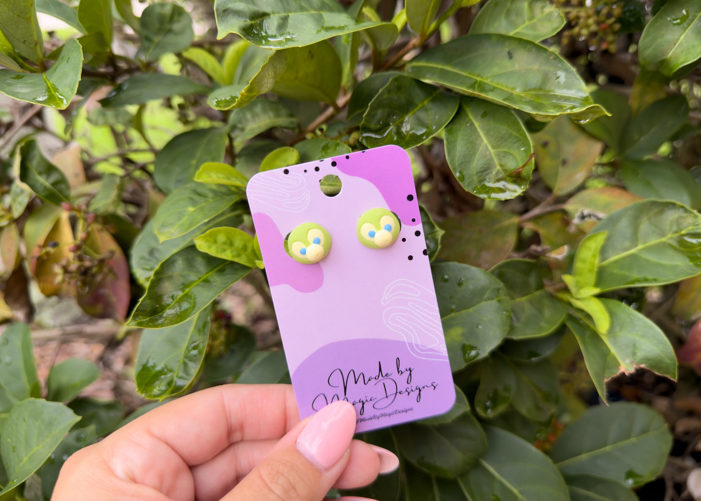 Olu Turtle Stud Earrings