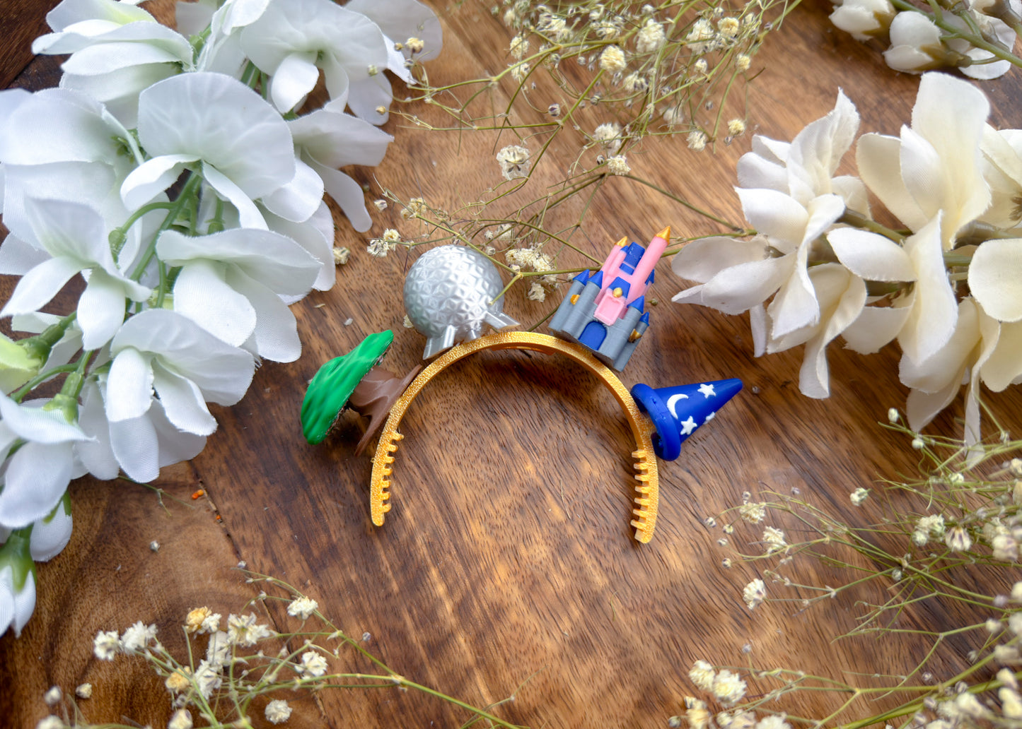 Magical World Bag Plush Crown