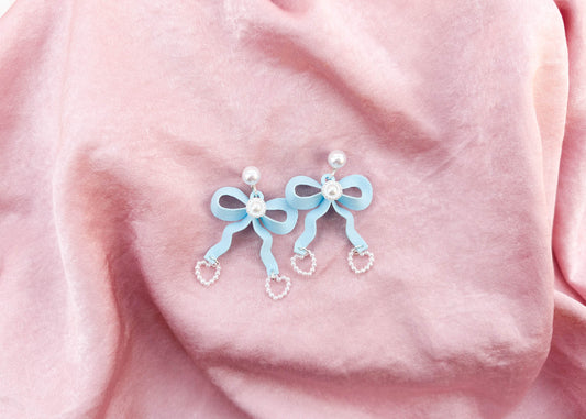 The Pearl Lydia Mint Bow Earrings