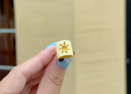 Pastel Floating Lantern Ring